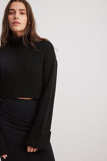 Cropped Ribbed Polo Sweater Black | NA-KD