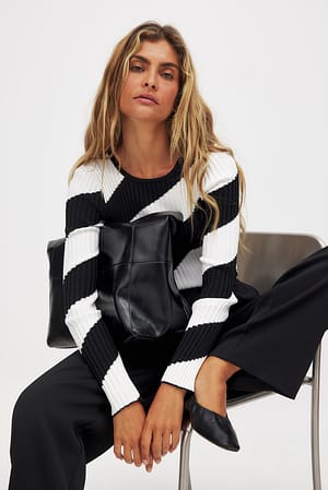 Black/White Diagonal Striped Knitted Top