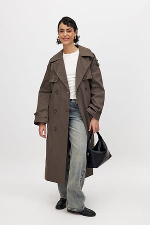 Taupe Trenchcoat met dubbele knopen