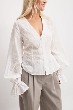 White Blusa de bordado inglês com botões frontais