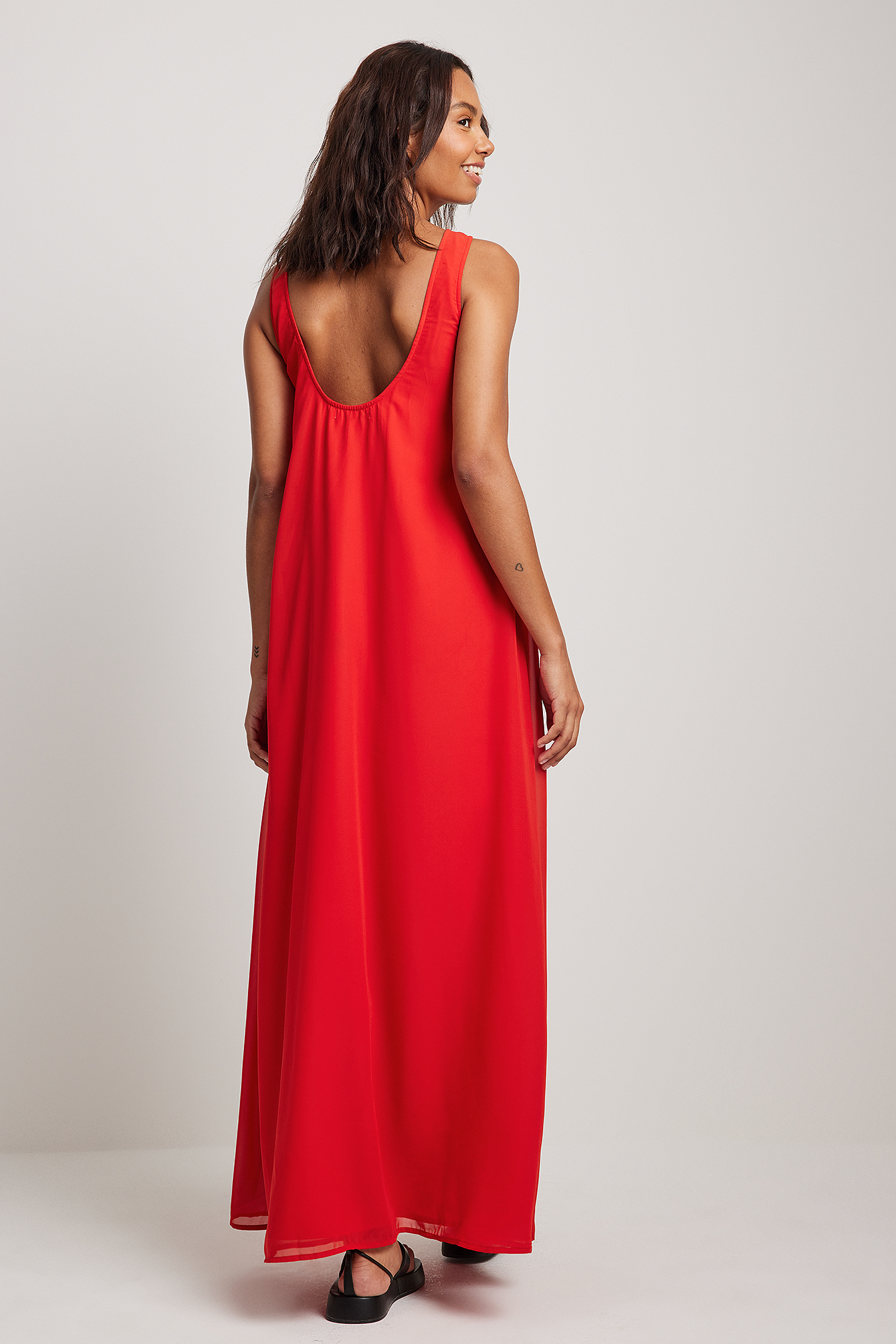 ladies red maxi dress