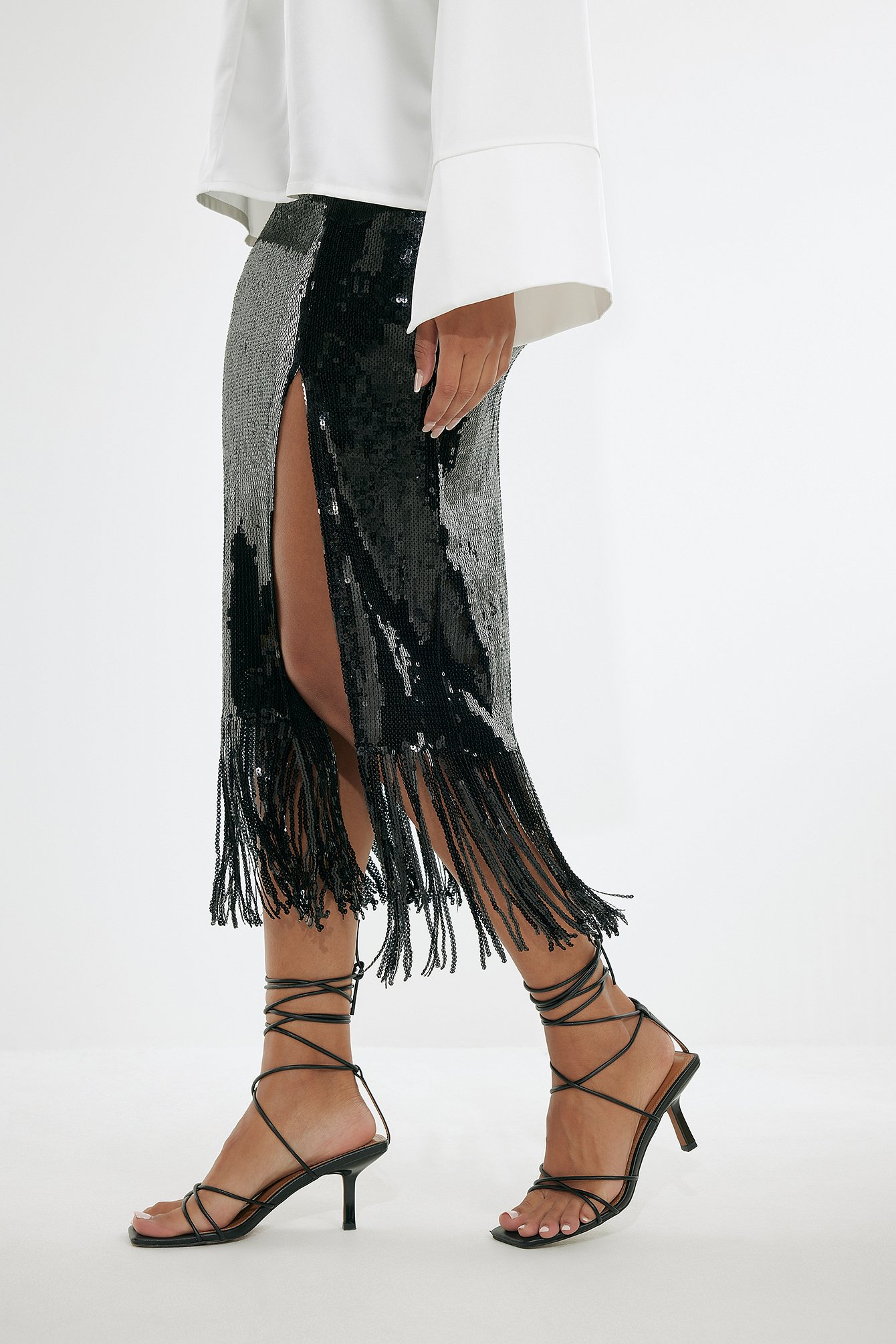 Sequin fringe 2024 skirt zara