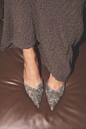 Grey Gathering Detail Pumps