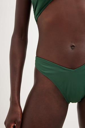 Dark Green Braguita de bikini de corte alto en V