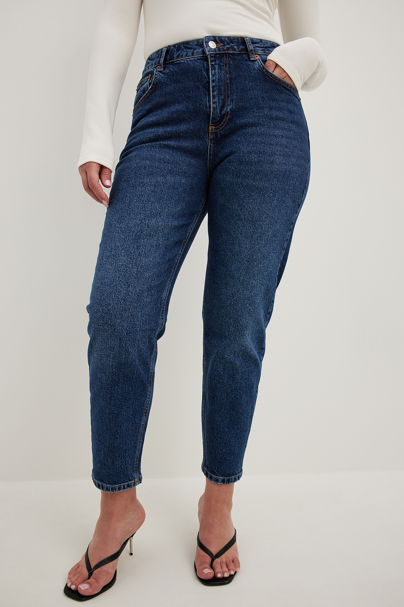 Mom High Waist Jeans Blue | NA-KD