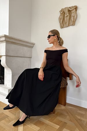 Black Midi-jurk met ballonrok