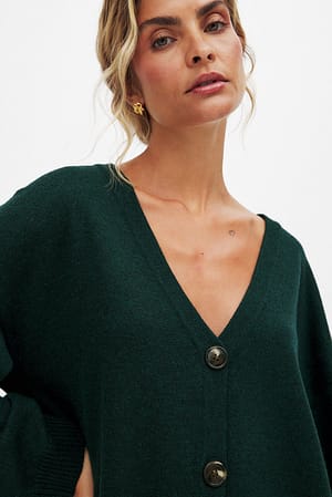 Dark Green Oversize-Strick-Cardigan