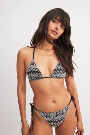 Black/White Print Stickade bikinitrosor med knytband