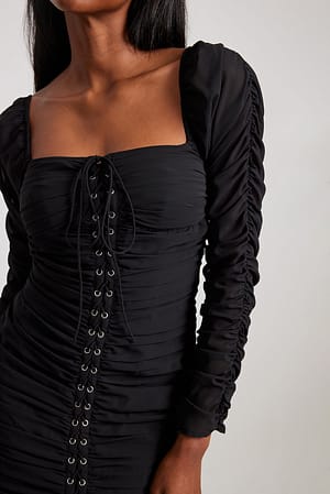 Black Miniklänning med spets fram