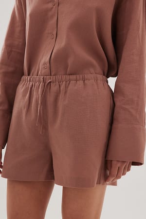 Dusty Pink Shorts i lin med elastisk bånd