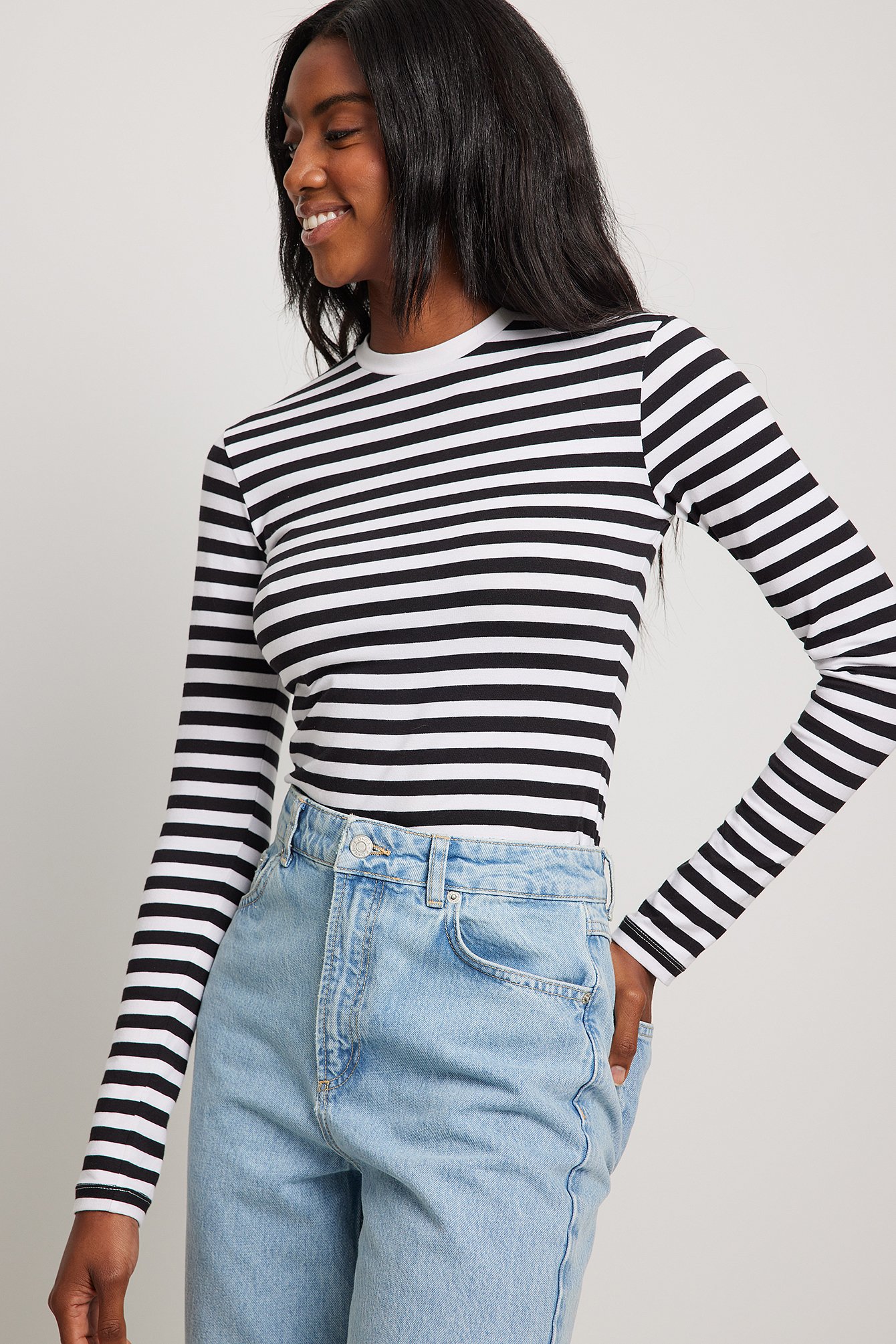 Long Sleeve Striped Fitted Top Black | NA-KD