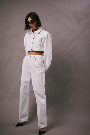 What To Wear With White Jeans - Outfit Ideas
