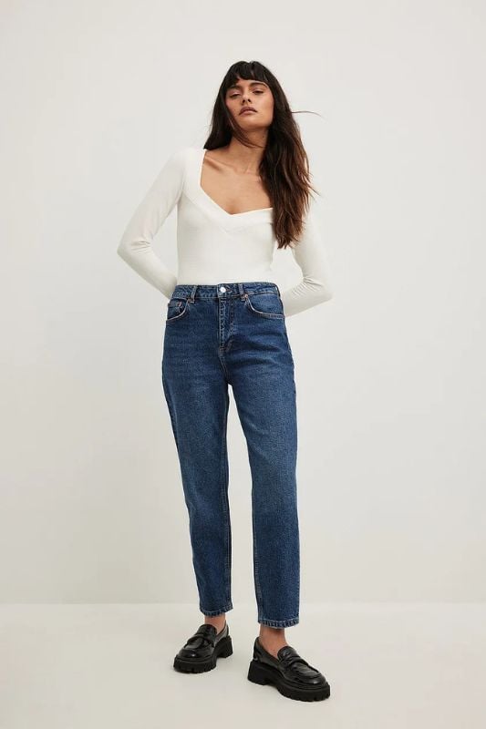 What Tops To Wear With Mom Jeans in 2023 NA KD