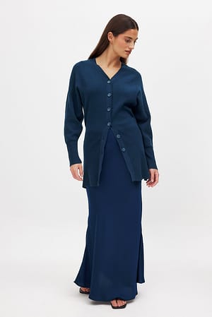 Dark Navy Strikket cardigan med markeret talje