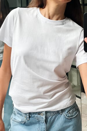 White Bawełniana koszulka z okrągłym dekoltem