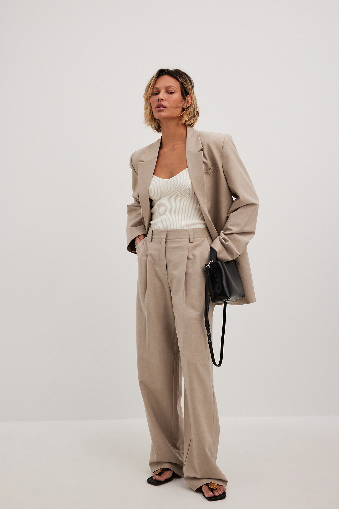 Pantalon best sale tailleur beige