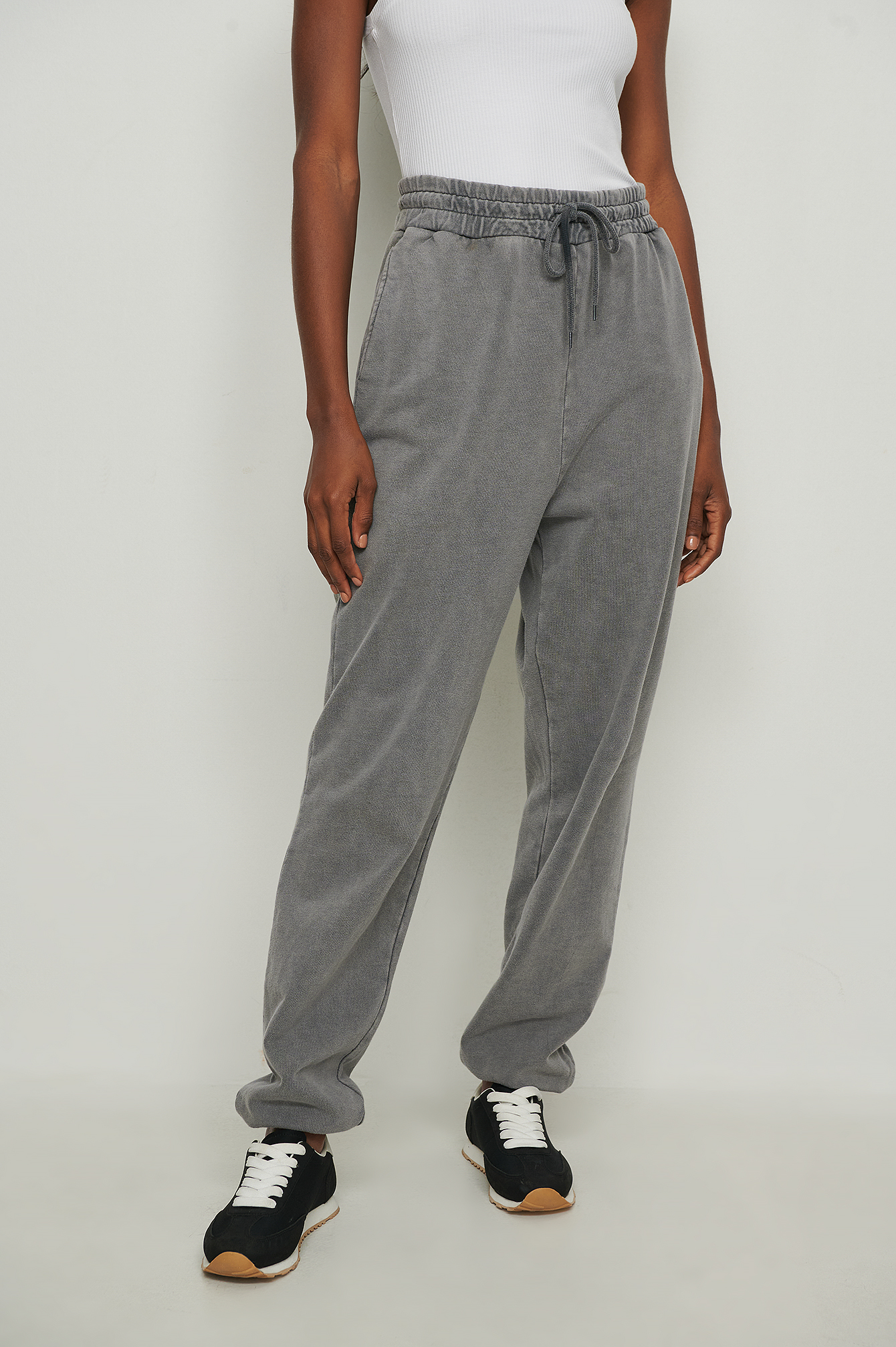 Acid Wash Sweatpants Grey | NA-KD