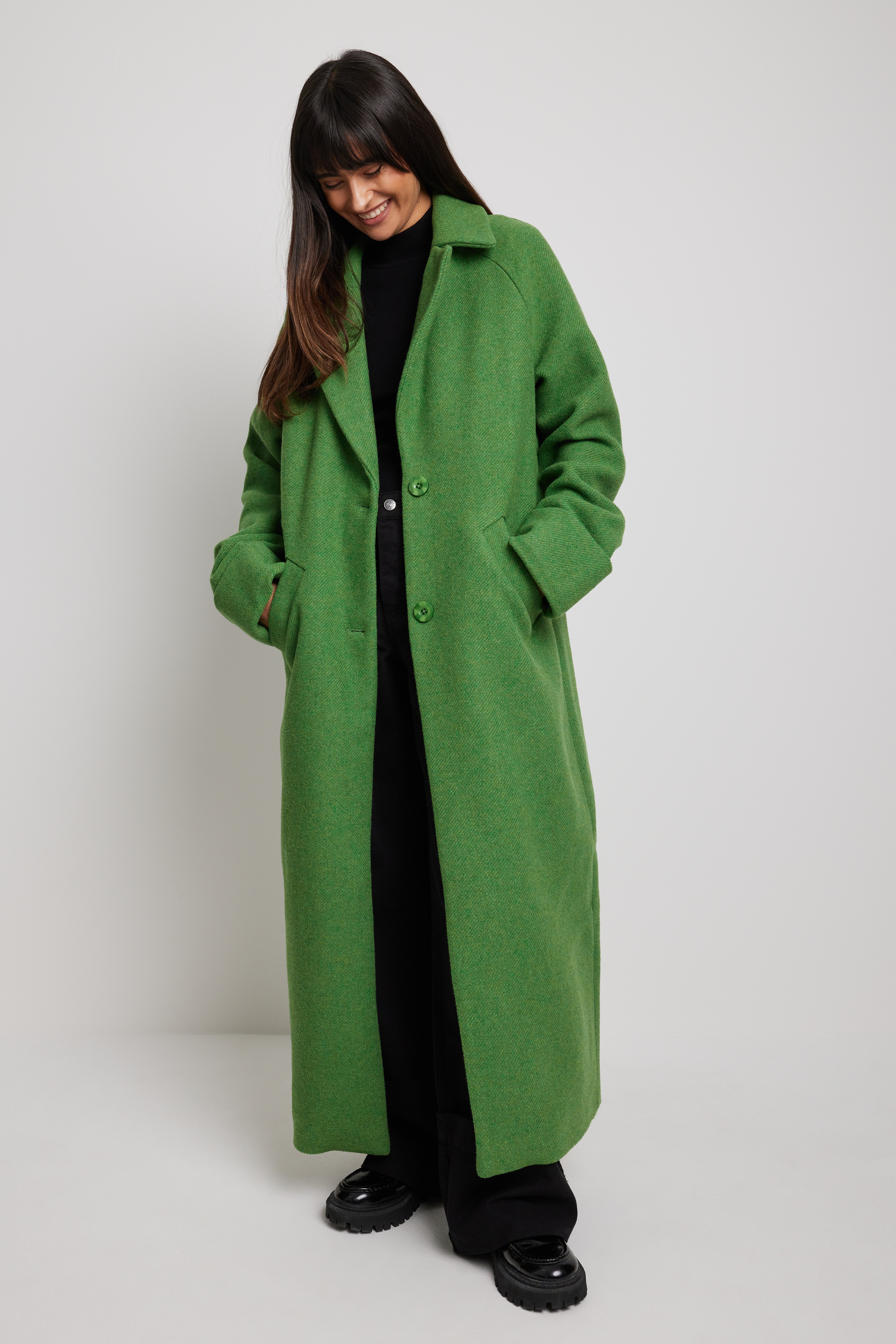 Big Collar Oversized Coat Green | NA-KD