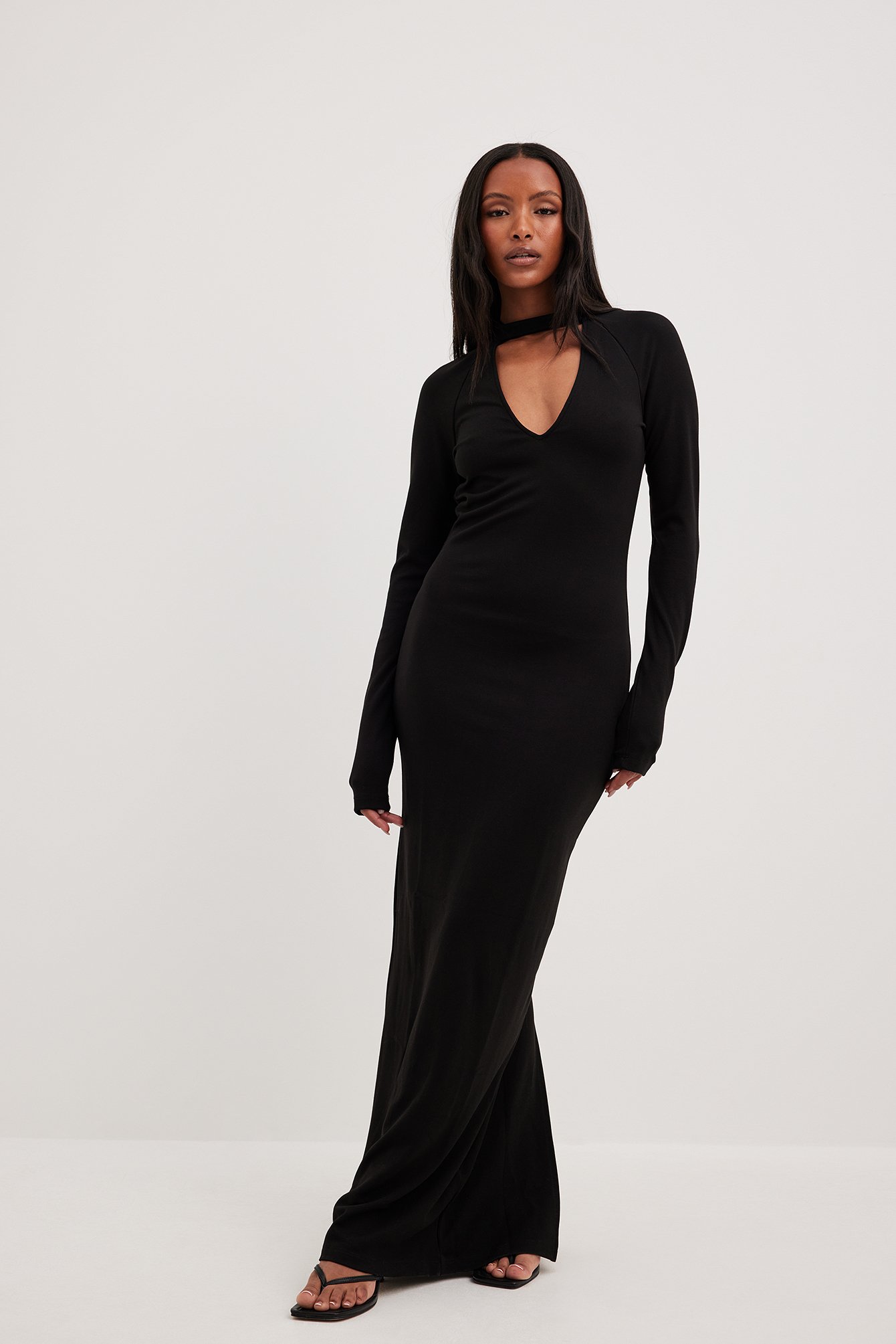 Robe longue avec tour de cou et d tail goutte d eau Noir NA KD