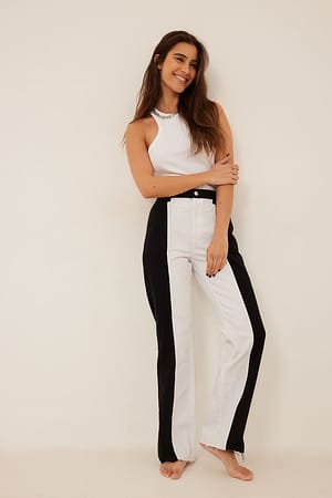 Black/White Gerade geschnittene Jeans im Colour-Block-Stil