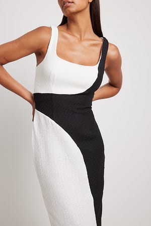 Black/White Midiklänning med färgblock