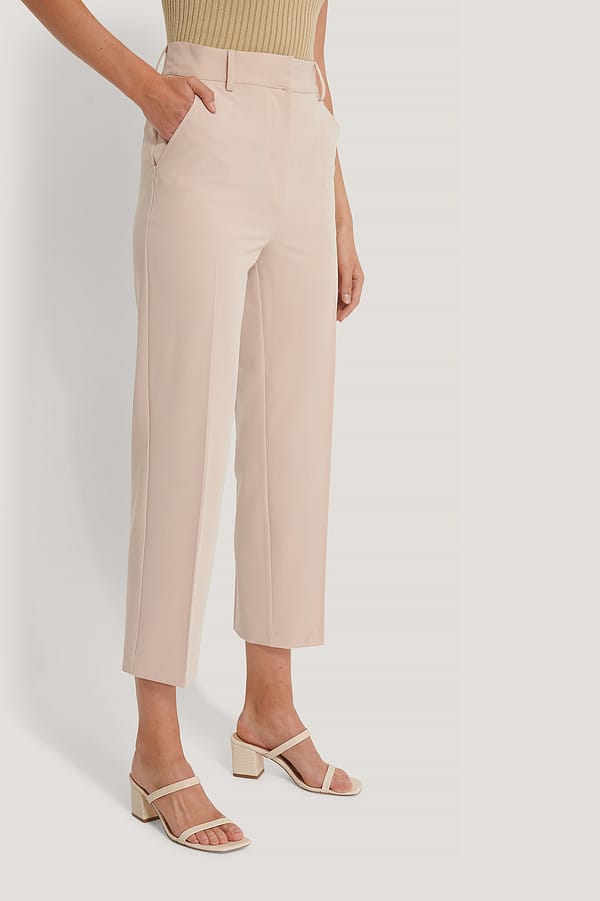 Cropped High Rise Suit Pants Beige | NA-KD