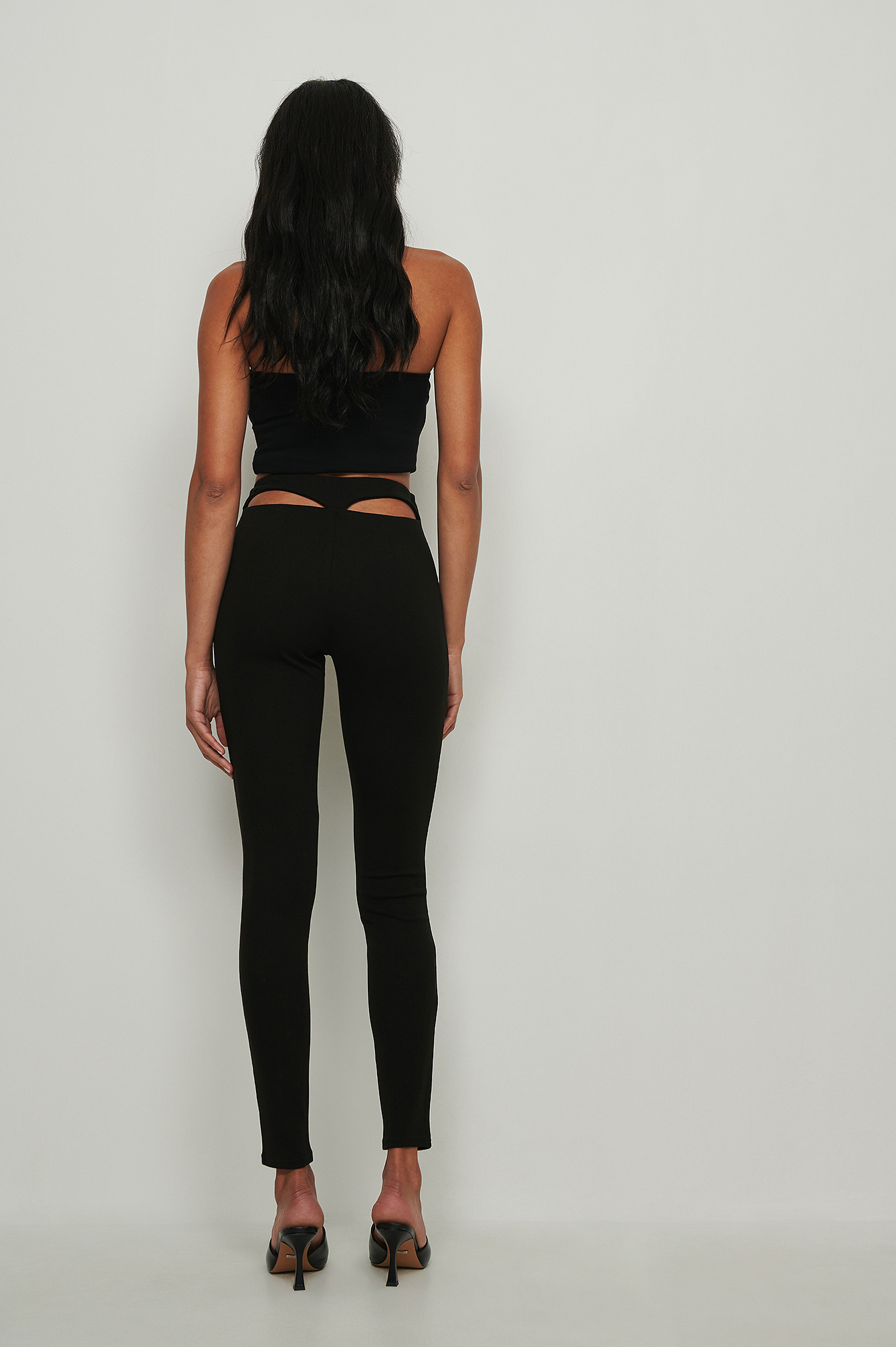 Cut out hotsell waist leggings