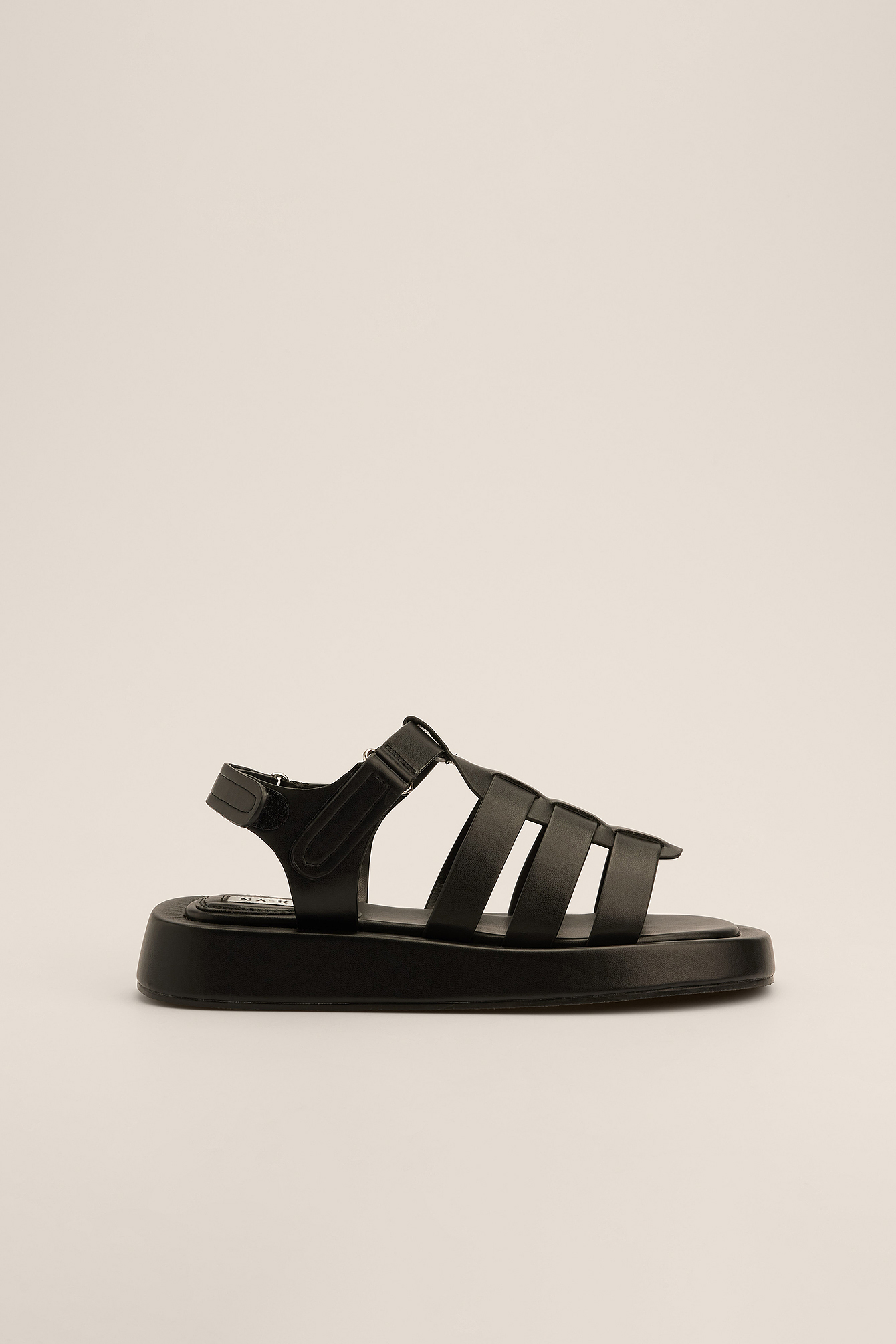 Profile Buckle Sandals Black | NA-KD