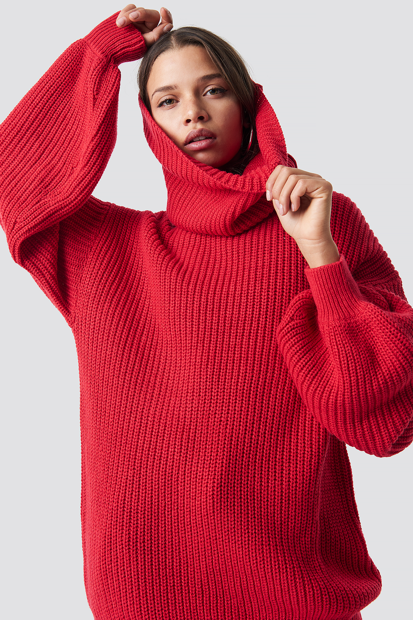 Red 2025 oversized turtleneck