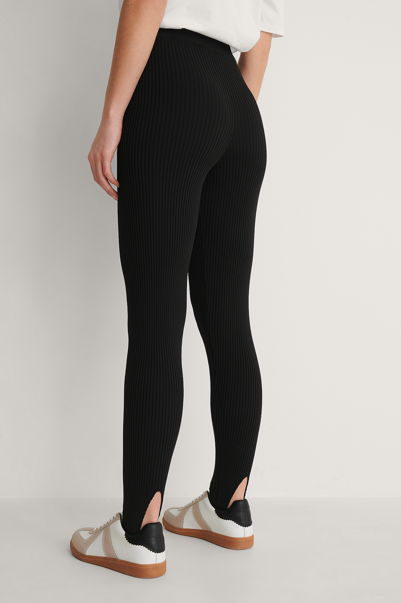 Open heel hot sale leggings