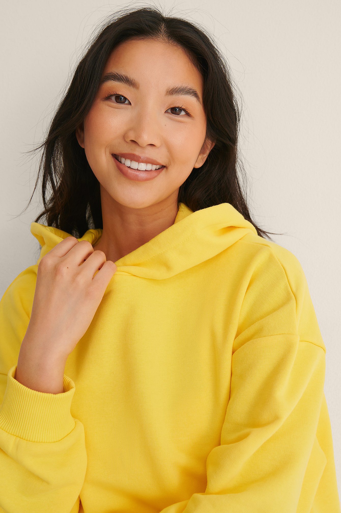 Oversize best sale yellow hoodie