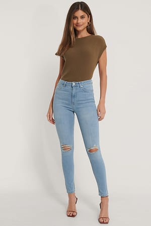 Prime Doelwit Vete Versleten skinny jeans met hoge taille Blauw | NA-KD