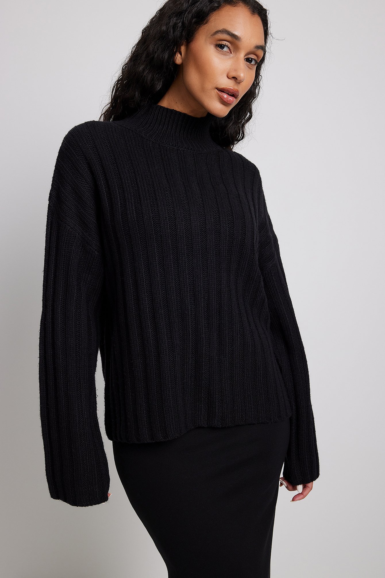 Oversized Rib Knitted Turtle Neck Sweater Brown | NA-KD
