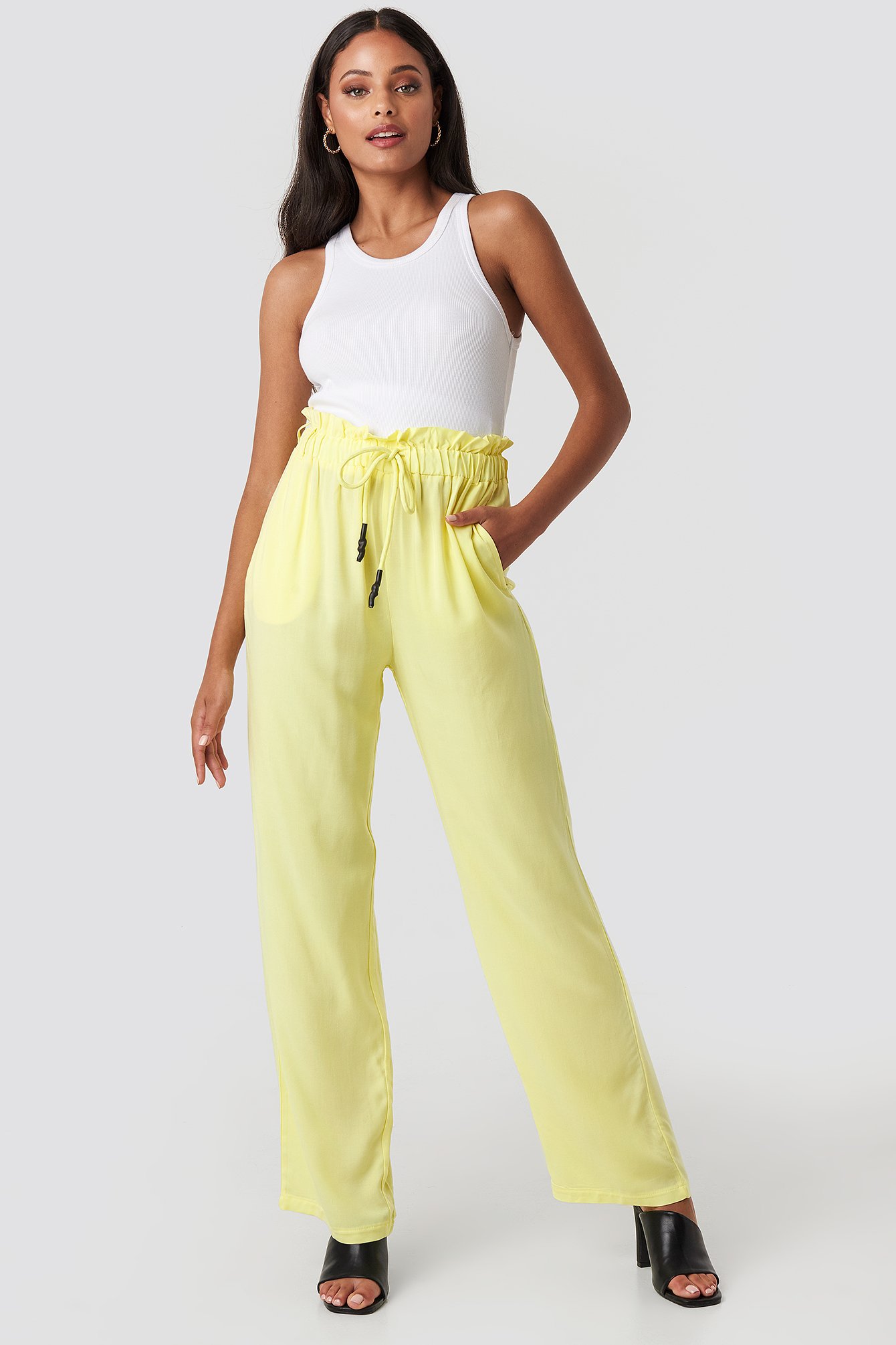 Paperbag Wide Leg Trousers White | NA-KD