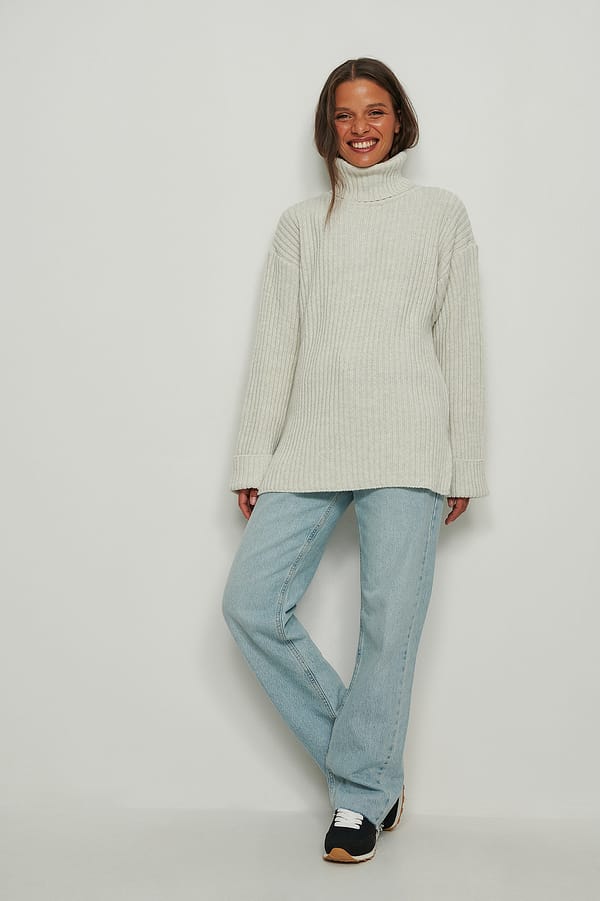 Ribbed Knitted Turtleneck Side Slit Sweater Grey | NA-KD