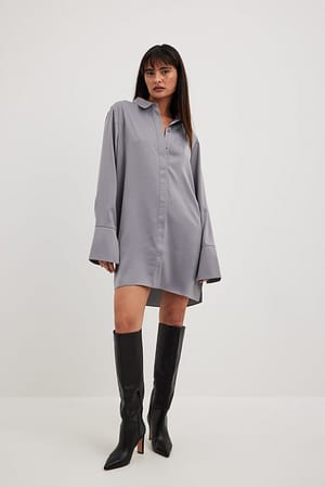 Grey Mini-skjortklänning i satin
