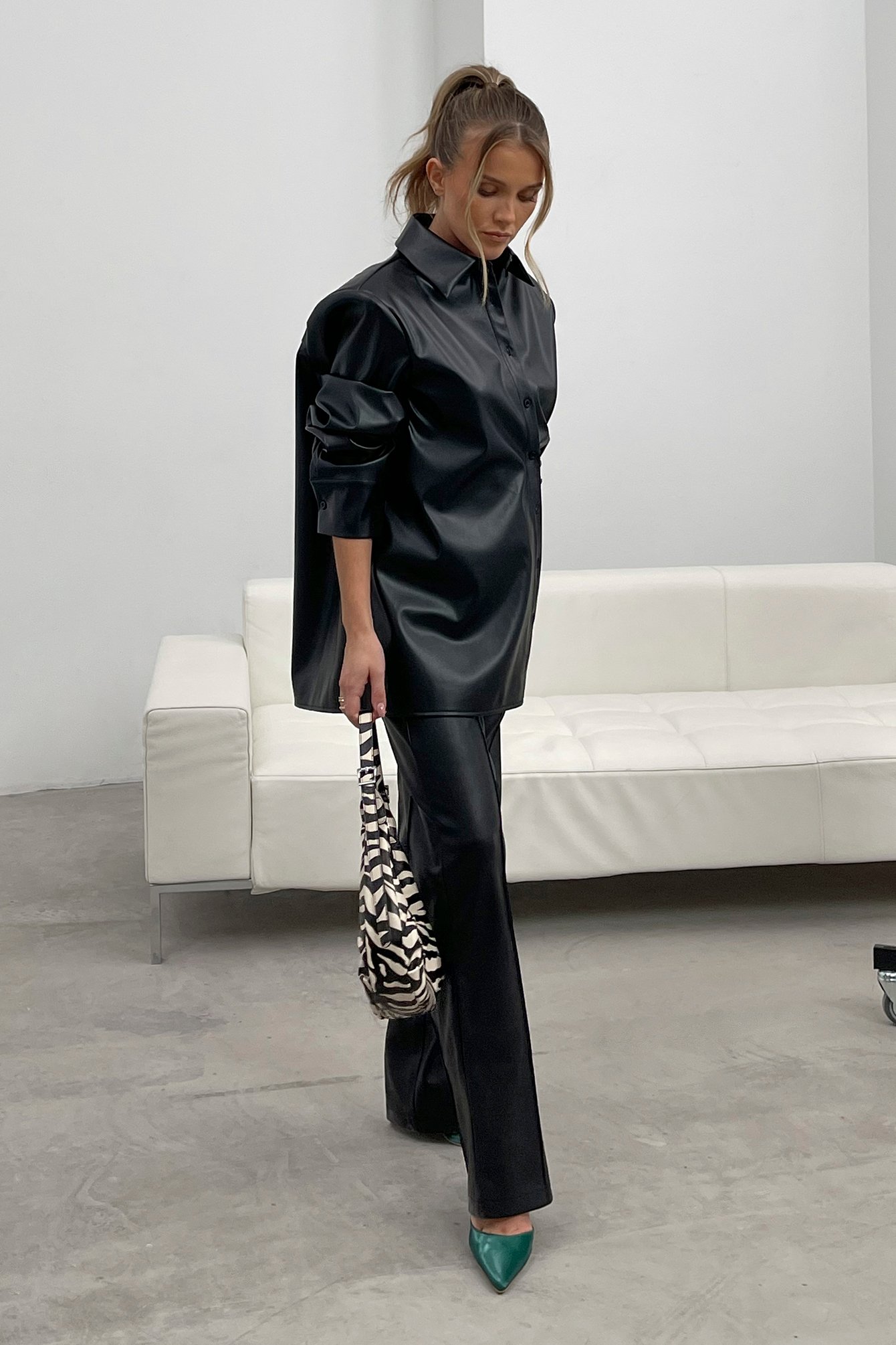 Leather Pants Zara Faux Leather Straight Leg Pants  These Are 12 of  Zaras Bestselling Styles Right Now and Its Easy to See Why  POPSUGAR  Fashion Photo 5
