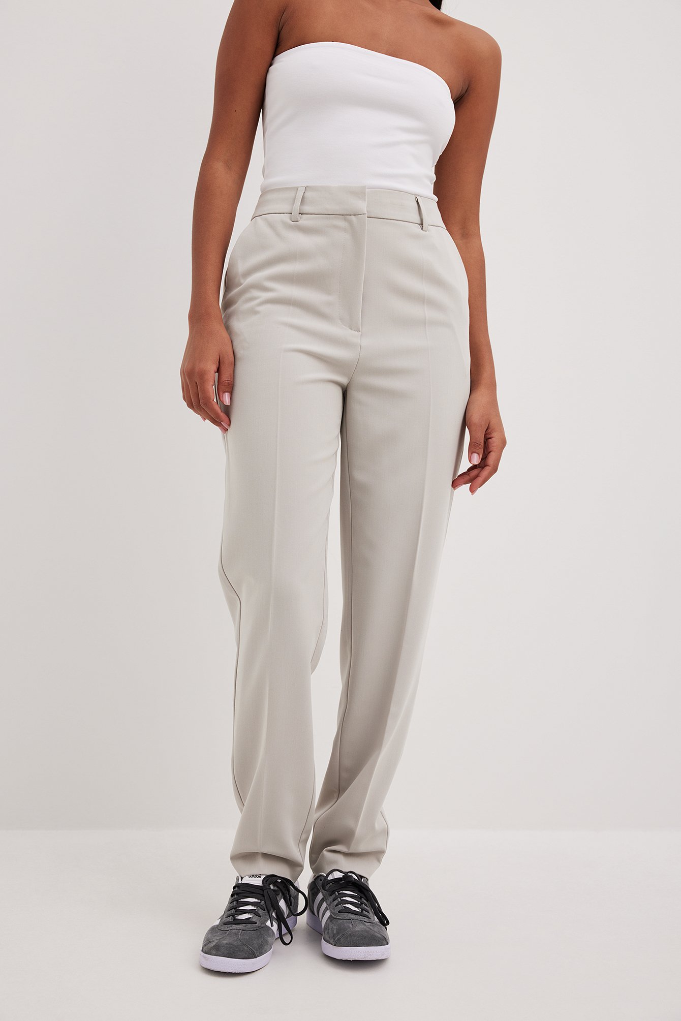 Brunello Cucinelli Cropped Trousers in Cream Cotton White ref.1015101 -  Joli Closet