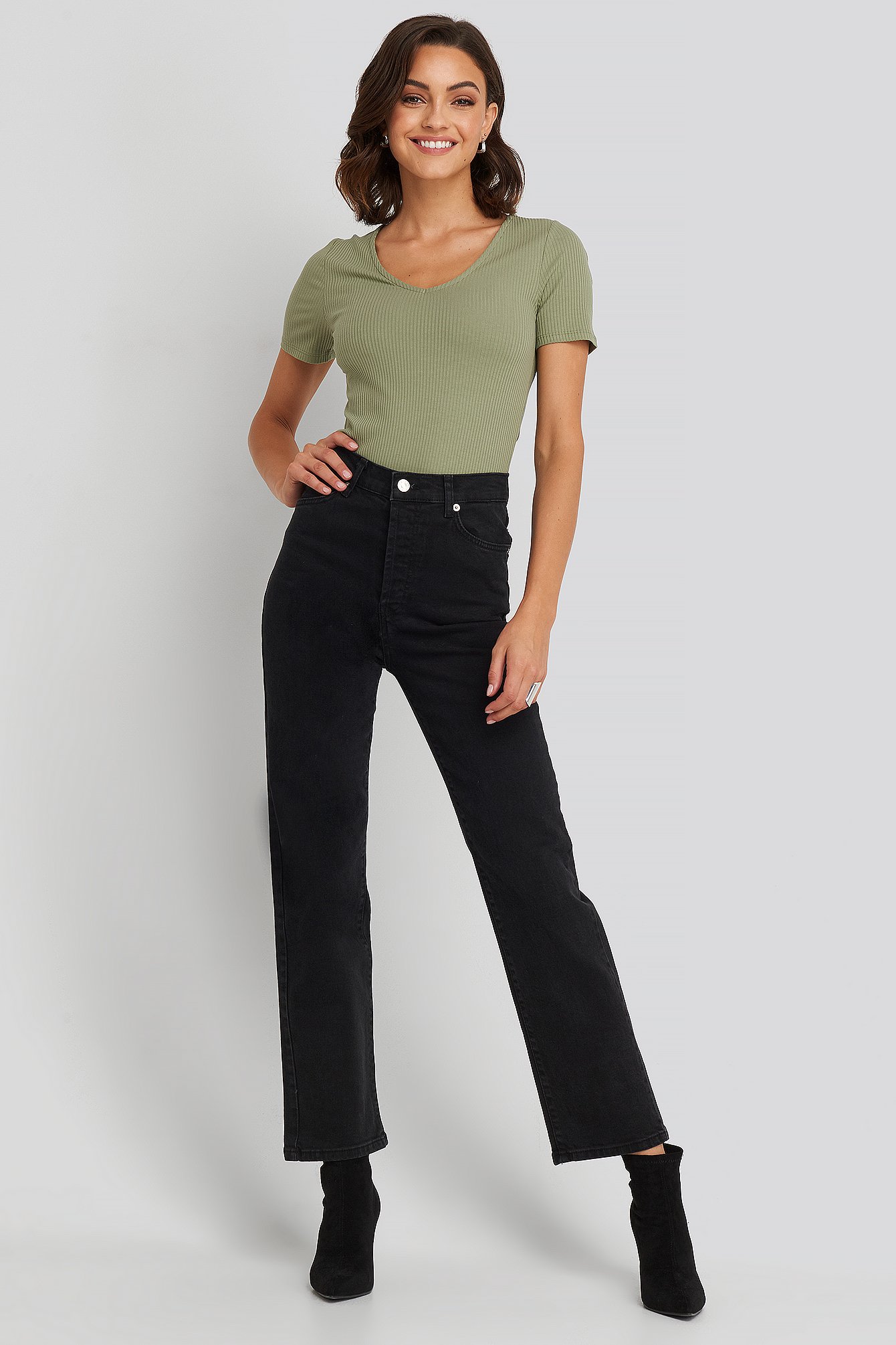 high waisted black straight jeans