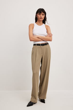 Vintage Olive Pantalones de vestir plisado de cintura media