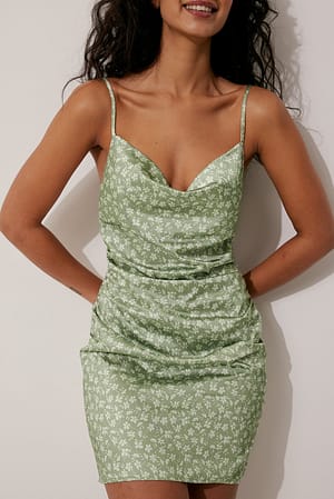 Green Flower Waterval gedrapeerde mini-jurk