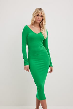 Green V-Neck Rib Long Sleeved Midi Dress