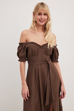 Brown Off shoulder-klänning