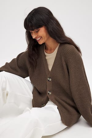 Brown Cardigan in maglia oversize