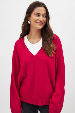 Red Oversized strikket genser med V-hals