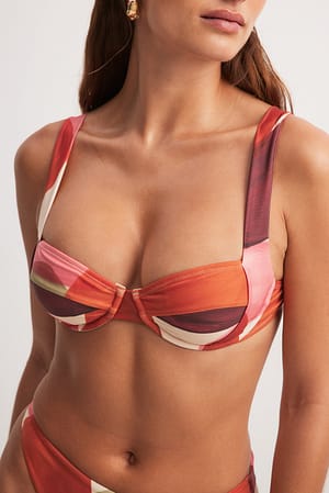 Colorblock Bikinitop med print og skåldetalje