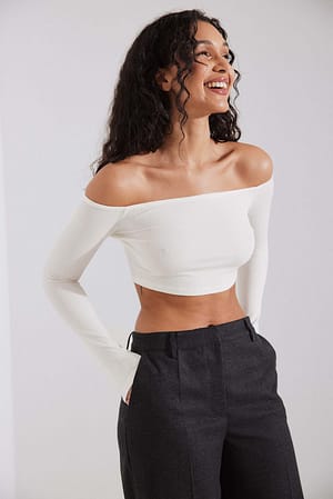 Bare Cropped Offwhite | NA-KD