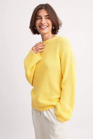 Yellow Sweter z dzianiny z okrągłym dekoltem