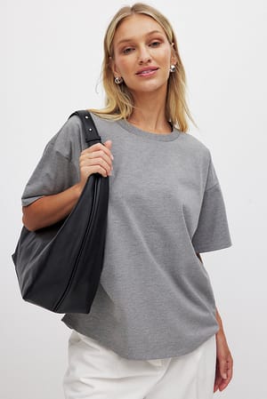 Light Grey Melange Kraftig t-shirt med vide ærmer og rund halsudskæring