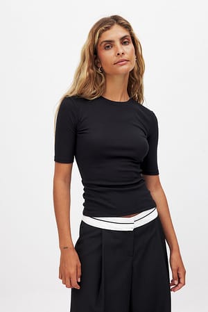 Black Round Neck Ribbed Top